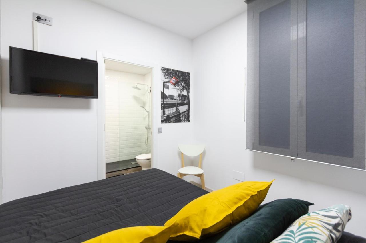 Prado Apartment Мадрид Екстер'єр фото