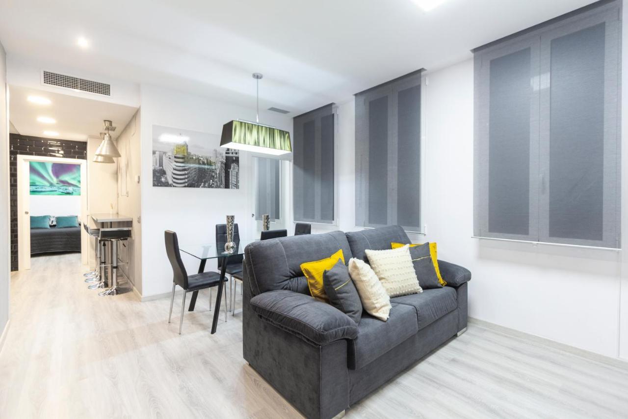 Prado Apartment Мадрид Екстер'єр фото
