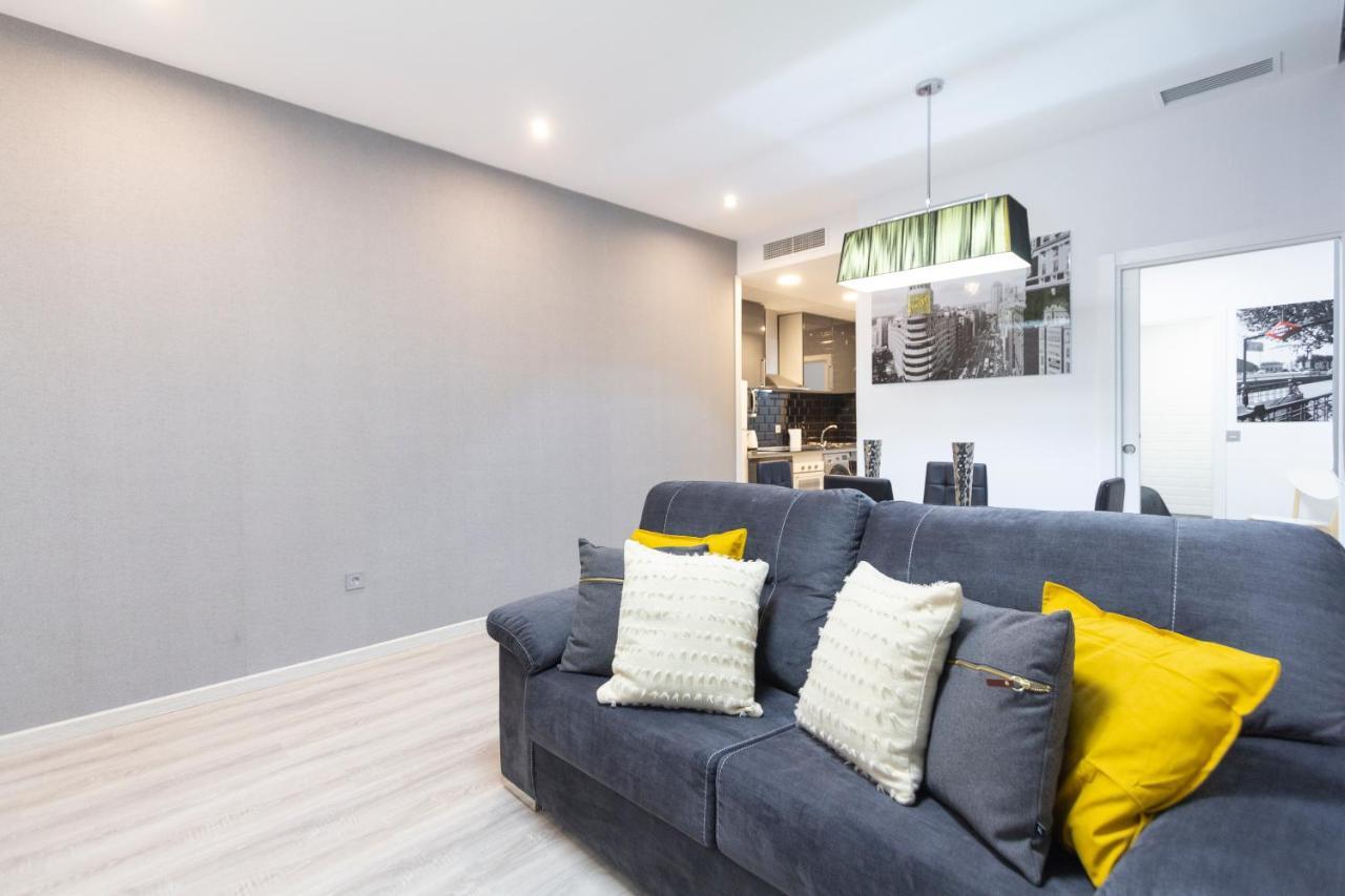 Prado Apartment Мадрид Екстер'єр фото