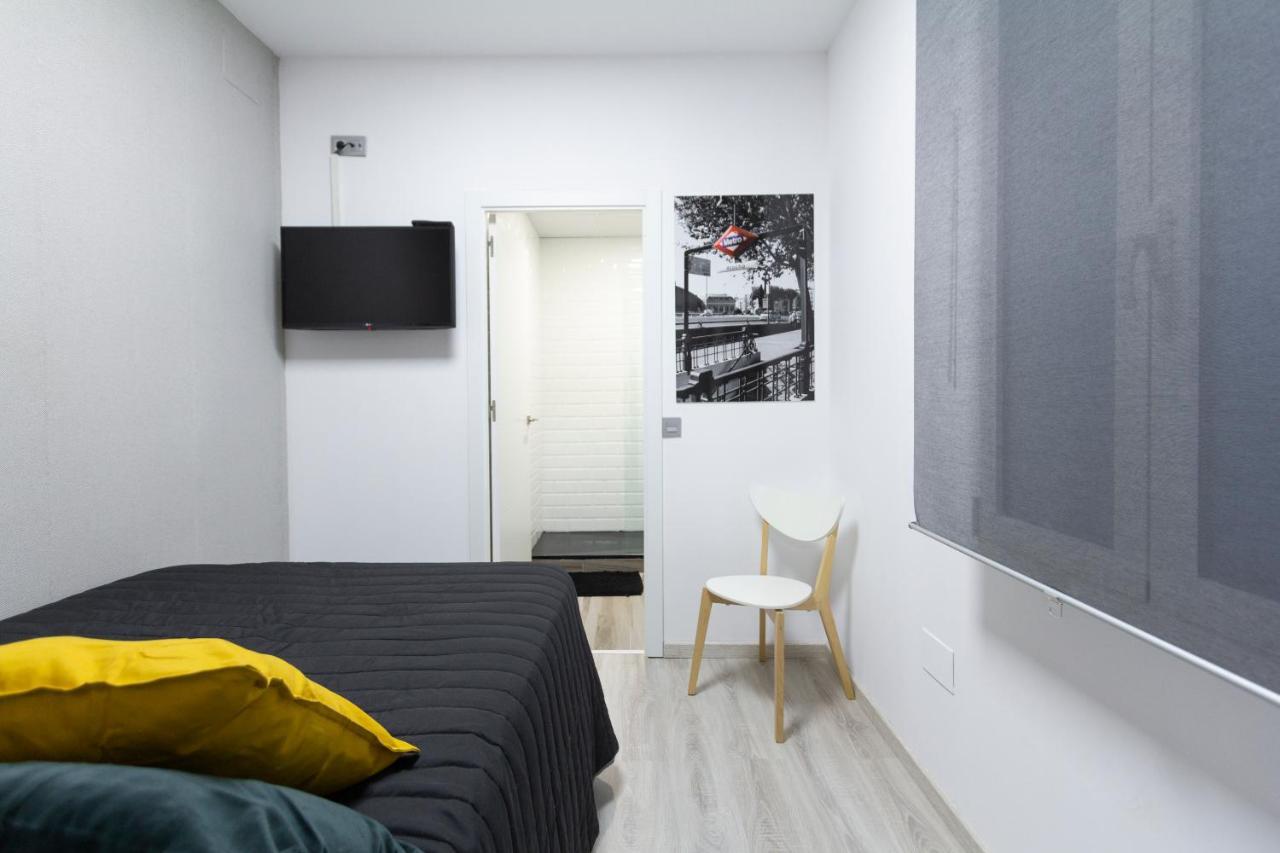 Prado Apartment Мадрид Екстер'єр фото