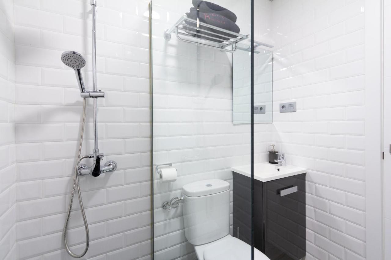 Prado Apartment Мадрид Екстер'єр фото